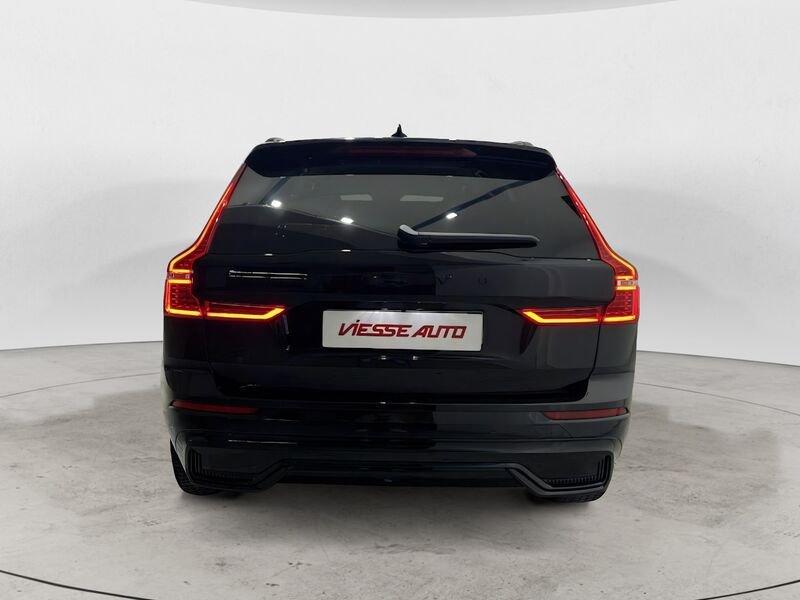 Volvo XC60 XC60 B5 AWD automatico Plus Dark