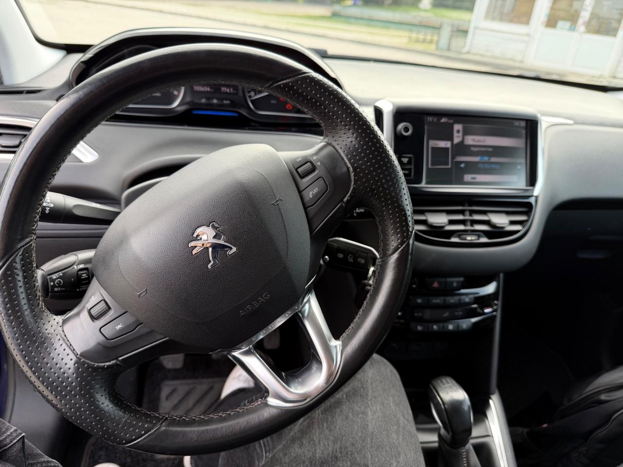 Peugeot 208 1.6 e-HDi 92 CV Stop&Start 3 porte Allure