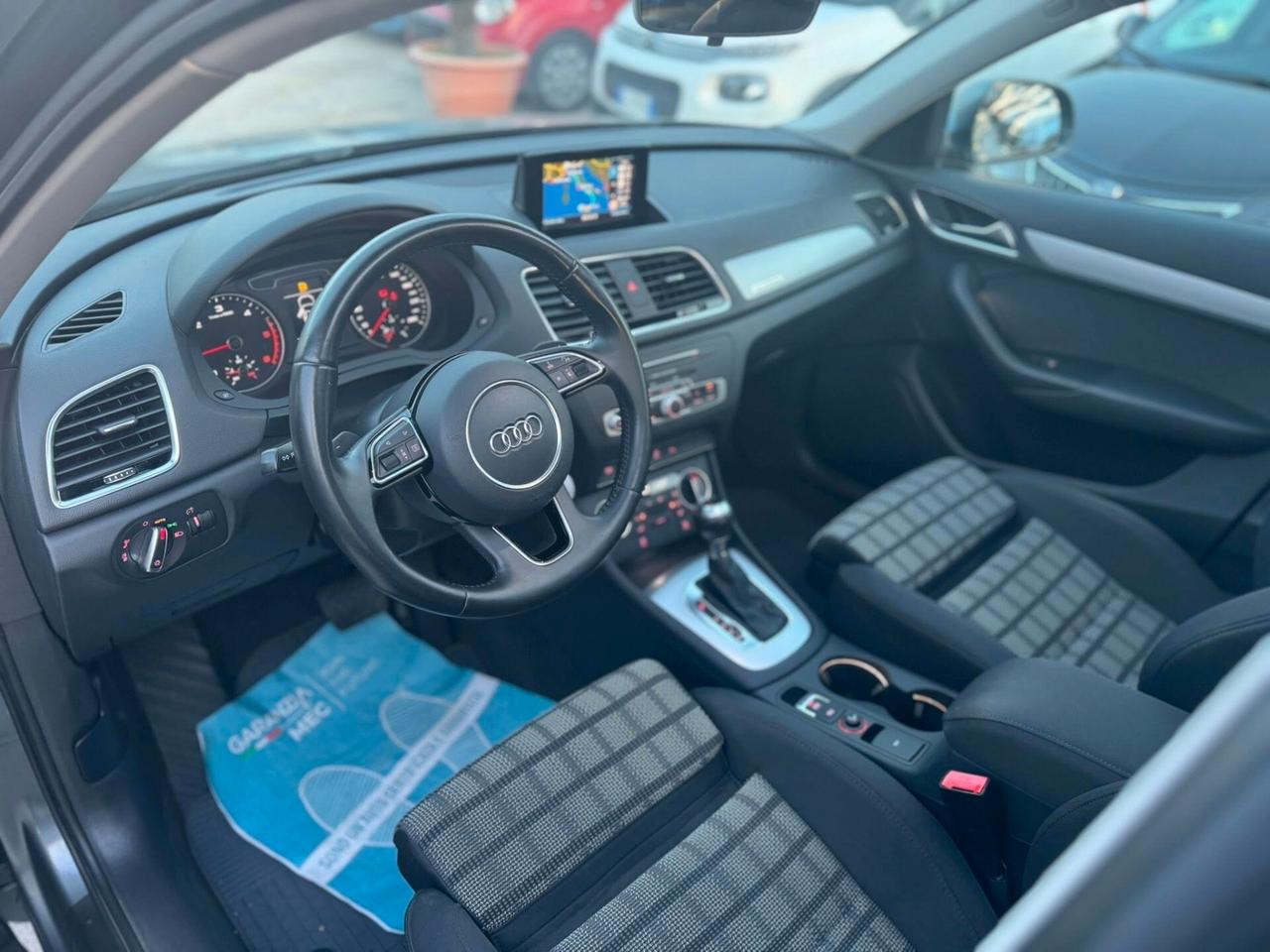 AUDI Q3 2.0 150CV + TETTO APRIBILE