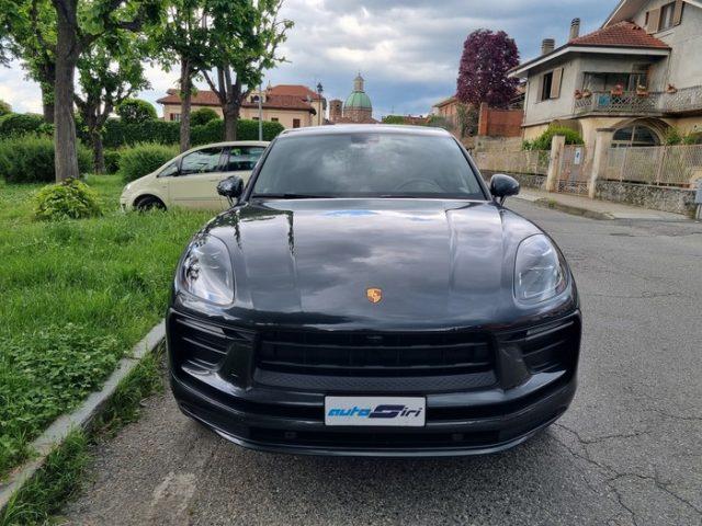 PORSCHE Macan 2.0