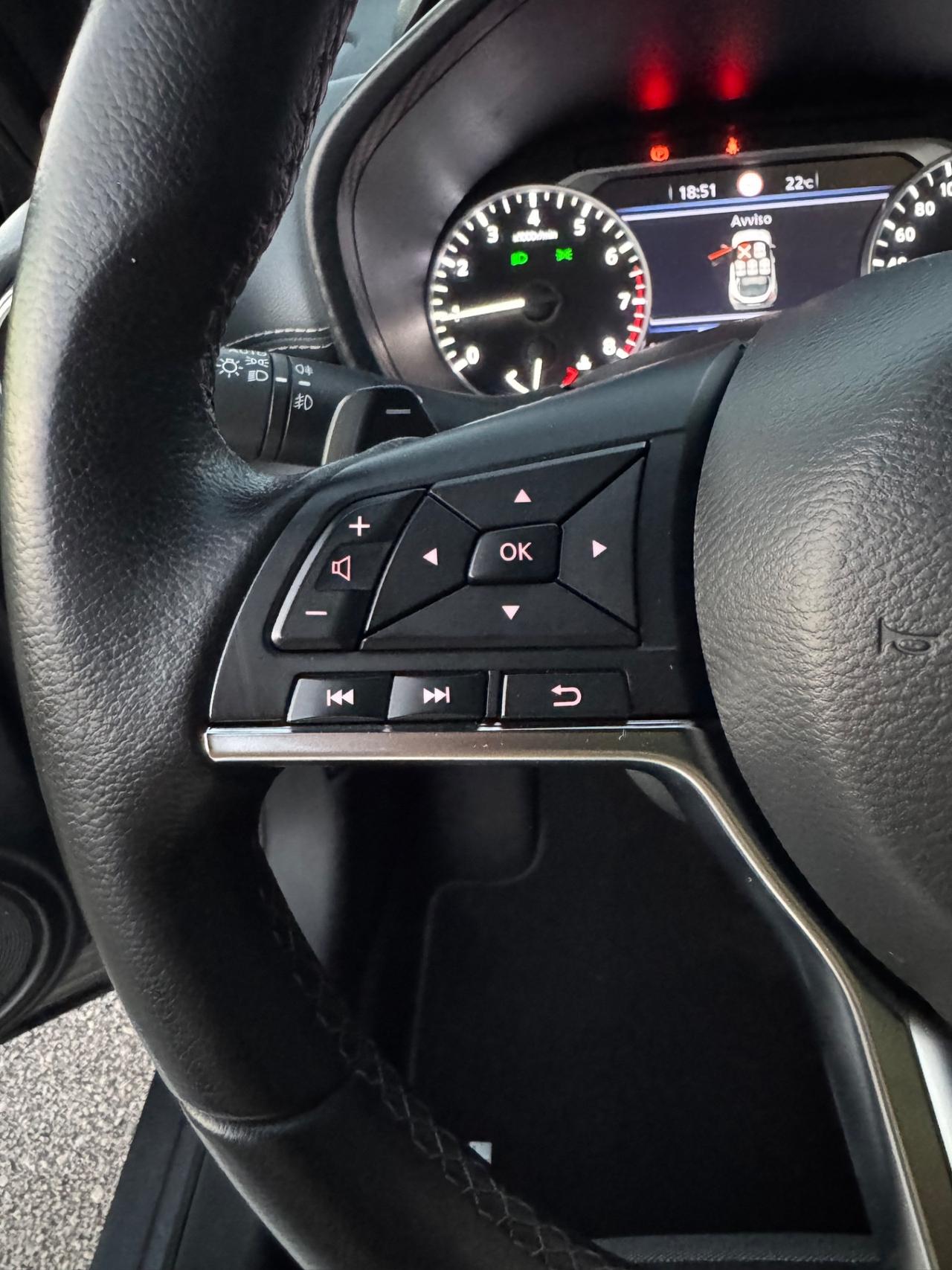 Nissan Juke CAMBIO AUTOMATICO/FARI FULL LED