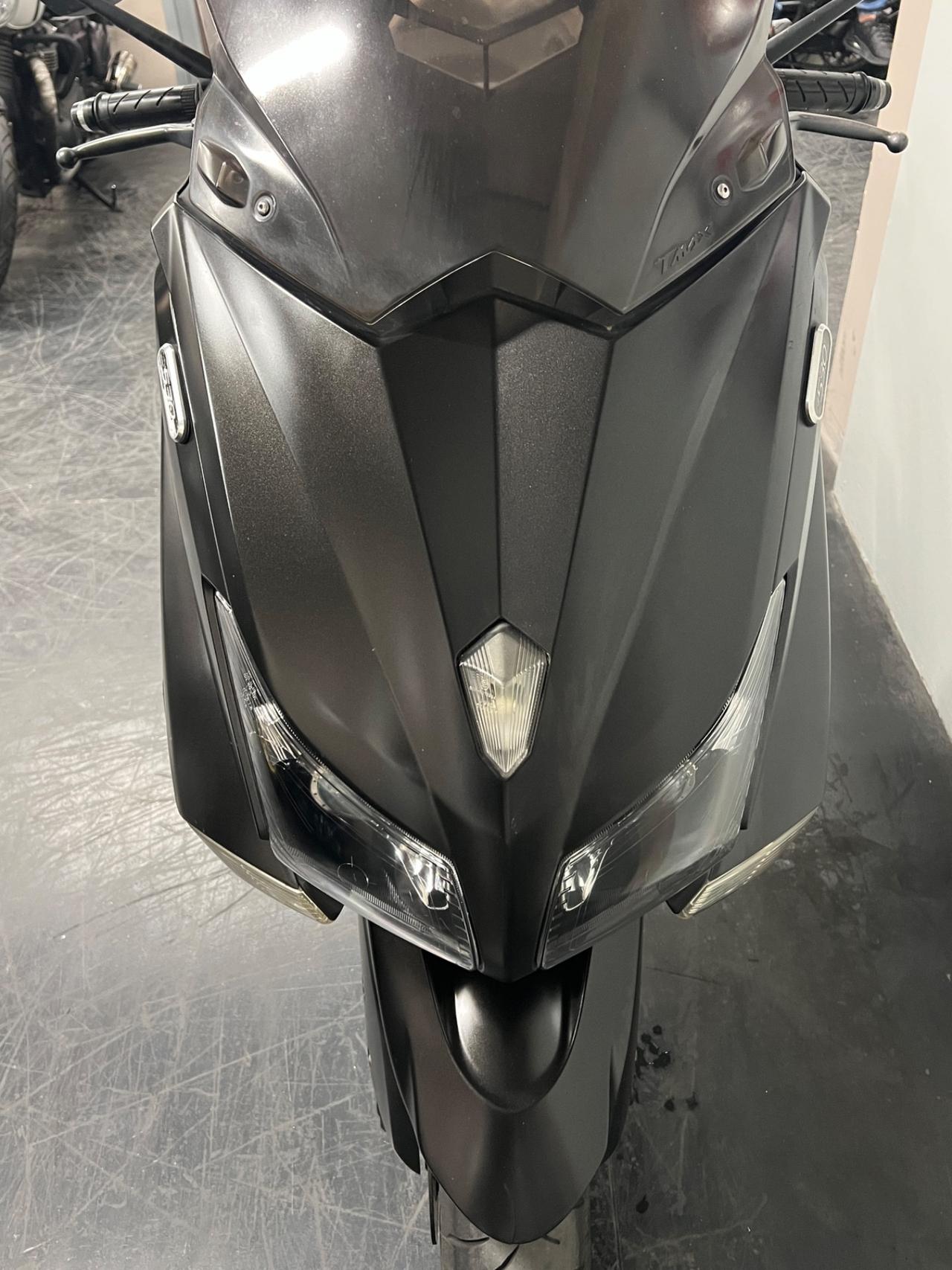 Yamaha TMAX 530