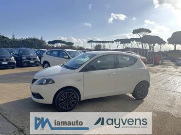 LANCIA Ypsilon HYBRID GOLD FIREFLY 1.0cc 70cv AZIEND. CERTIFICATA
