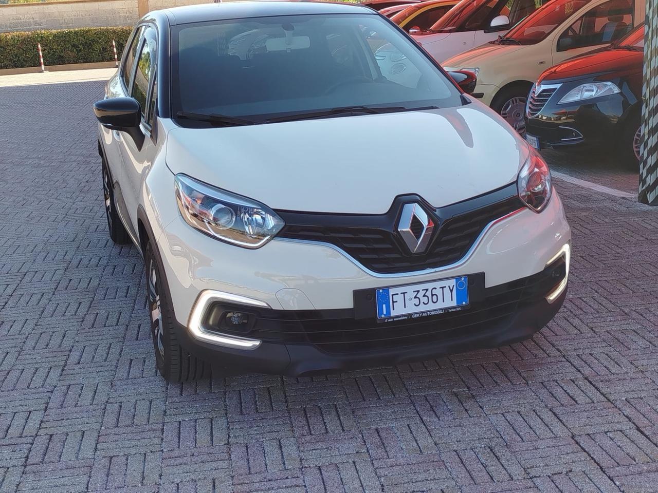 Renault Captur TCe 12V 90 CV Sport Edition2