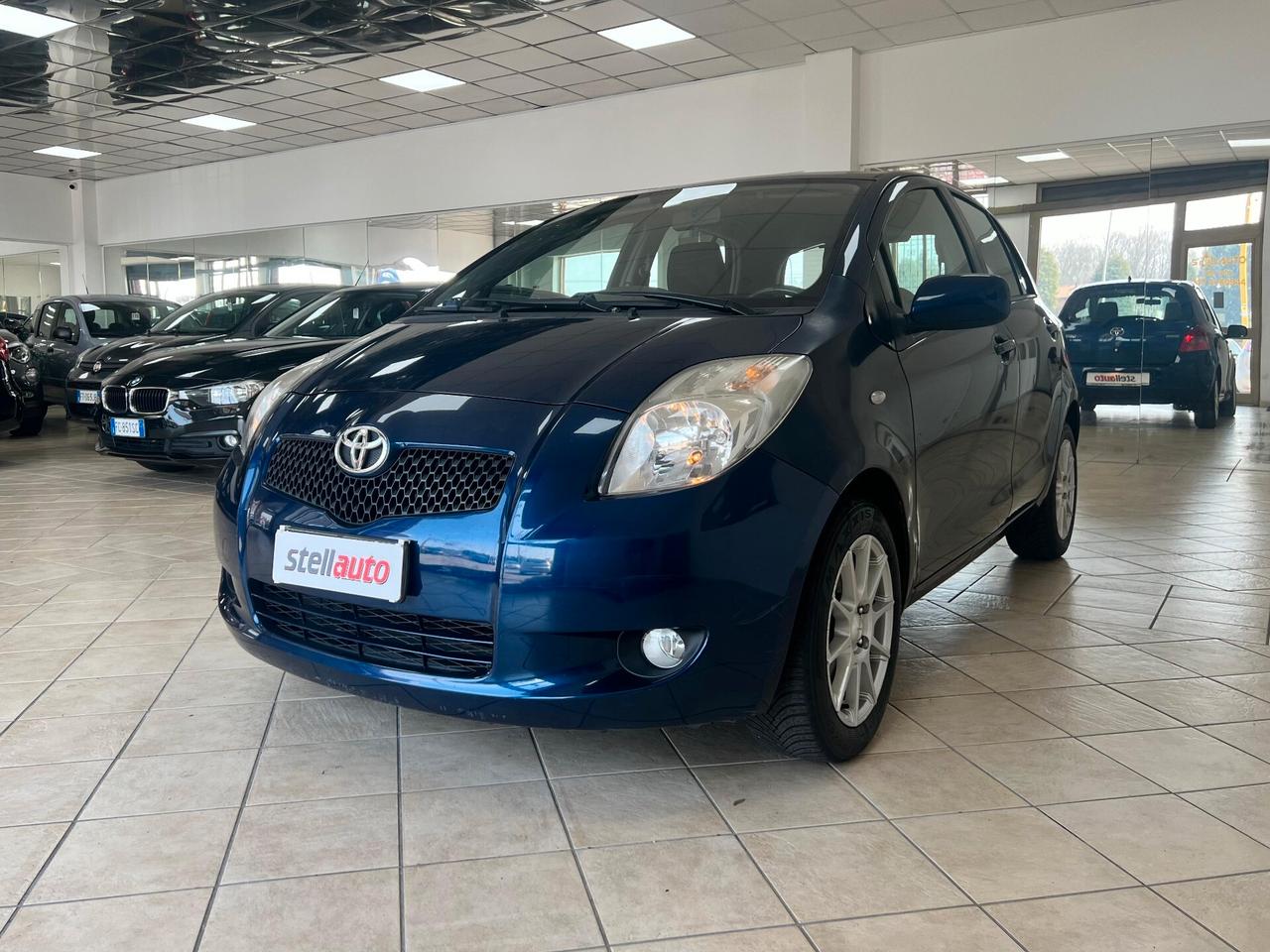 Toyota Yaris 1.3 5 porte Sol