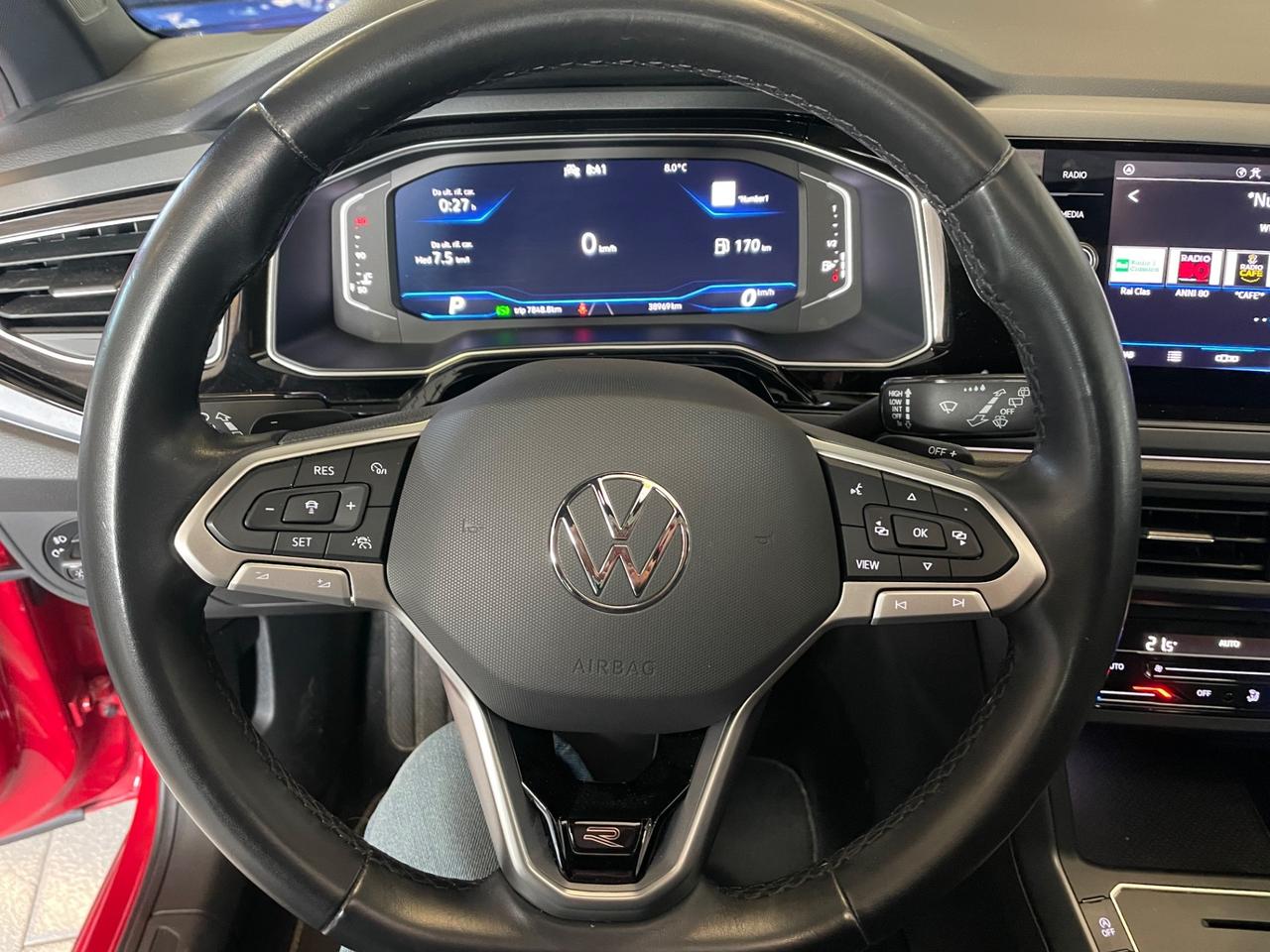 Volkswagen Taigo 1.0 TSI 115 CV DSG R-Line Fari Matrix