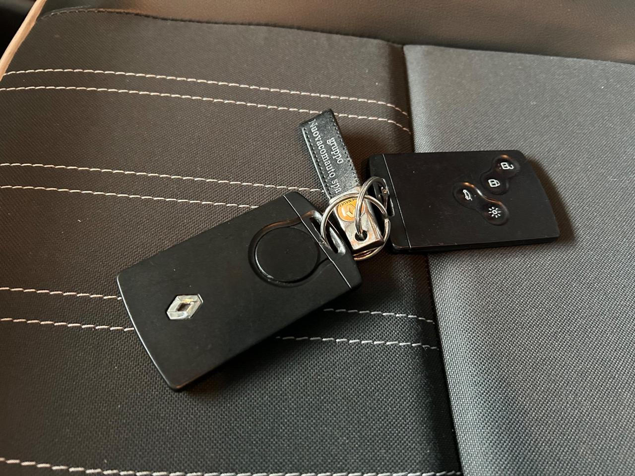 Renault Scenic 1.5 110CV 7 POSTI