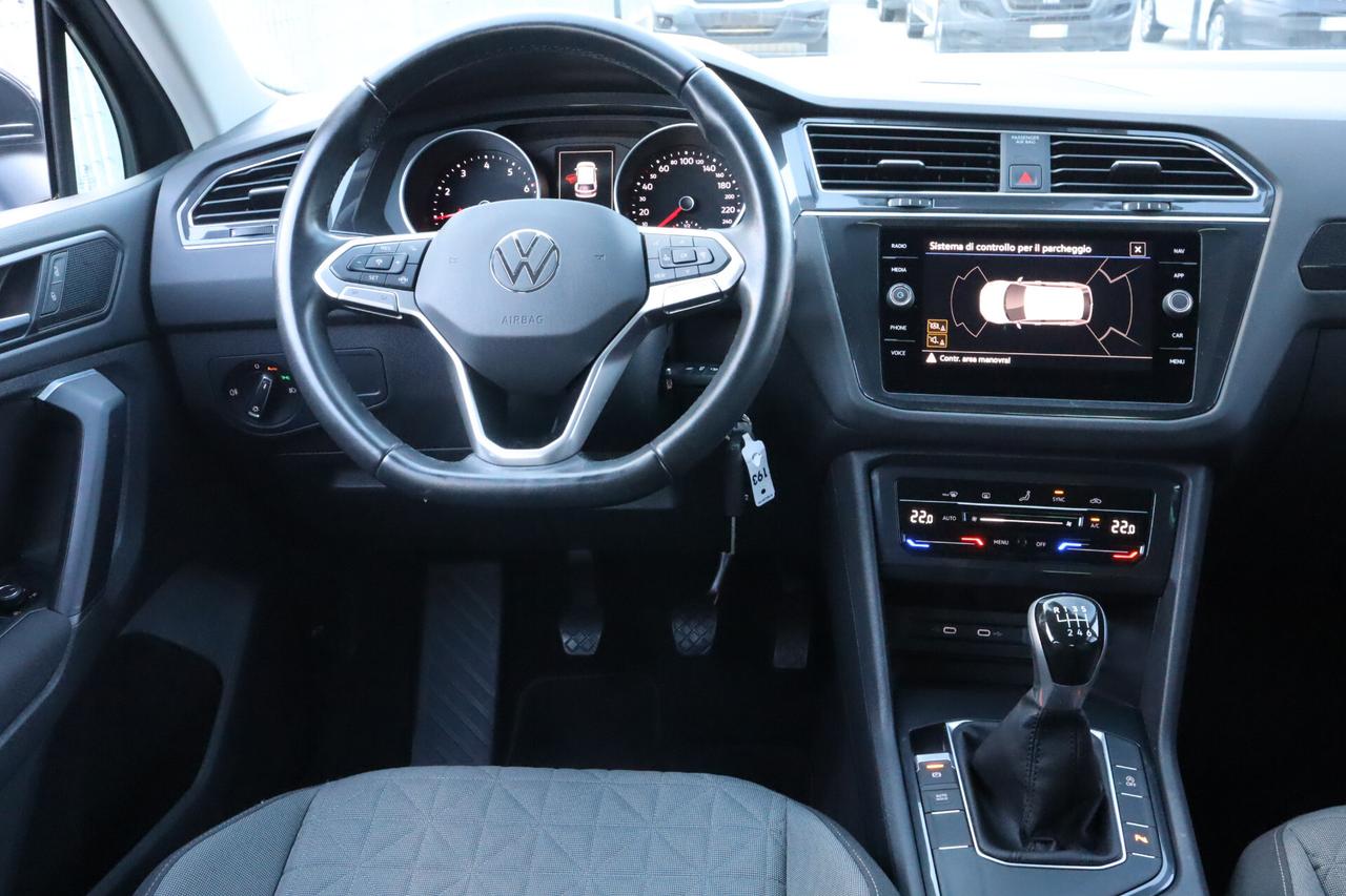 Volkswagen Tiguan 1.5 TSI LIFE ACC LED SOLO 29.000 KM!