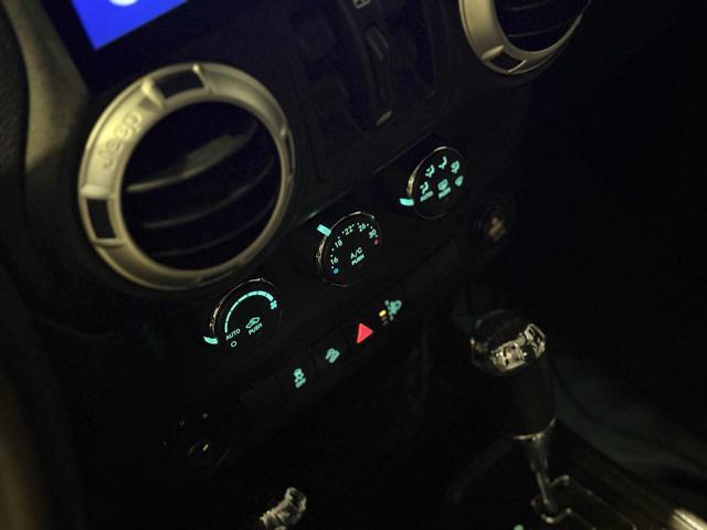 JEEP Wrangler Unlimited 2.8 CRD DPF Rubicon Auto