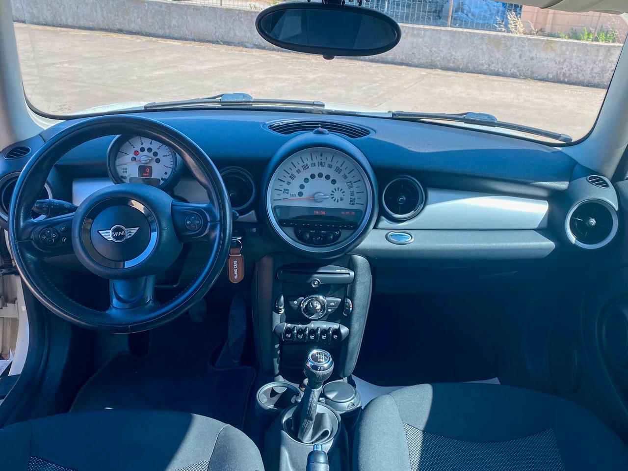 Mini 1.6 16V Cooper D