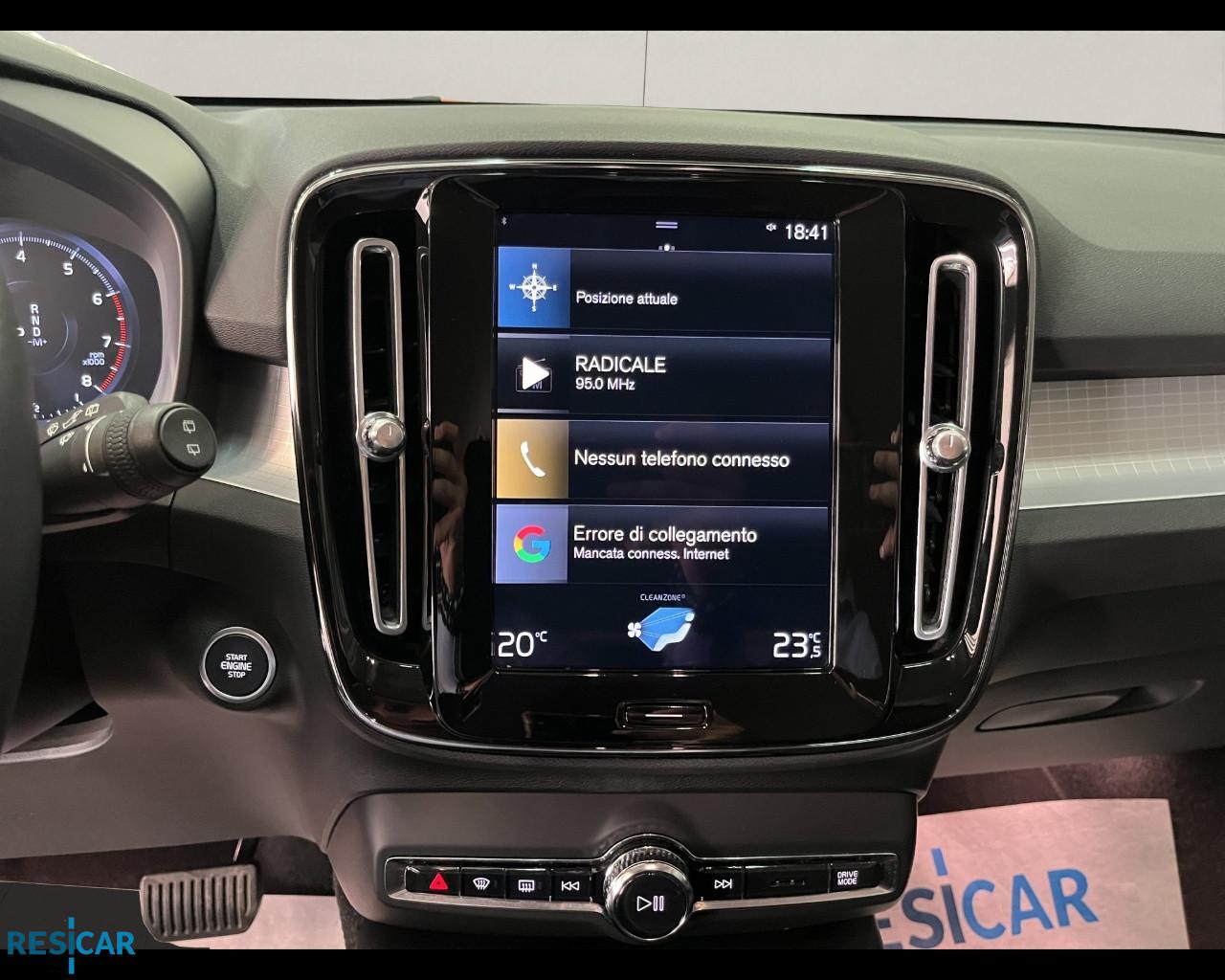 VOLVO XC40 1.5 t2 R-momentum geartronic my21