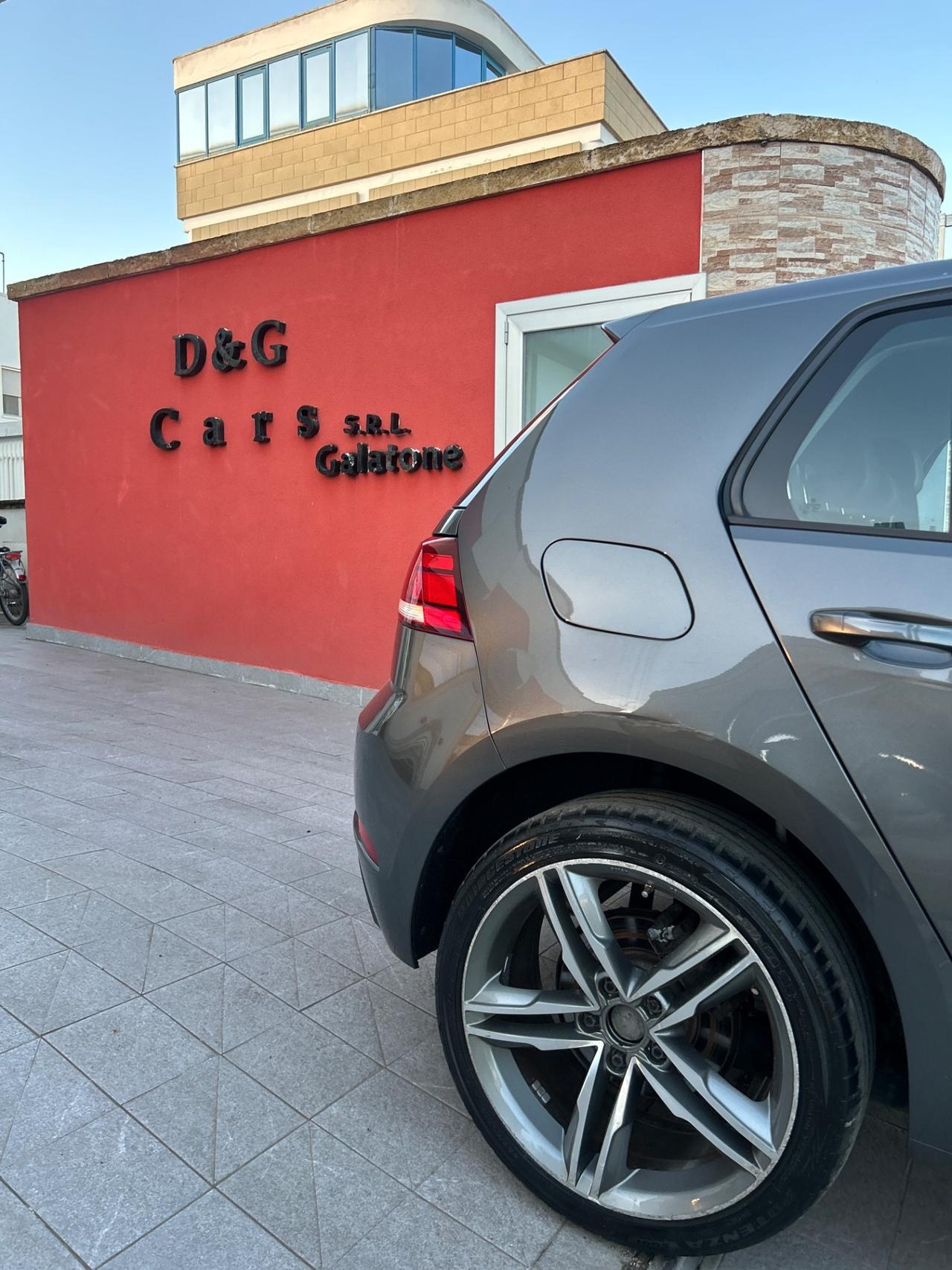 Volkswagen Golf 7.5 1.6 TDI 110 CV Highline BlueMotion-2017