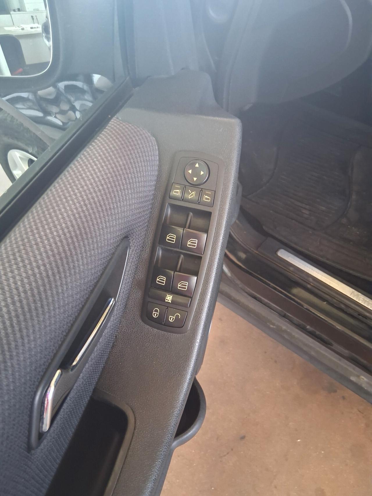 Mercedes-benz A 160 A 160 BlueEFFICIENCY Executive