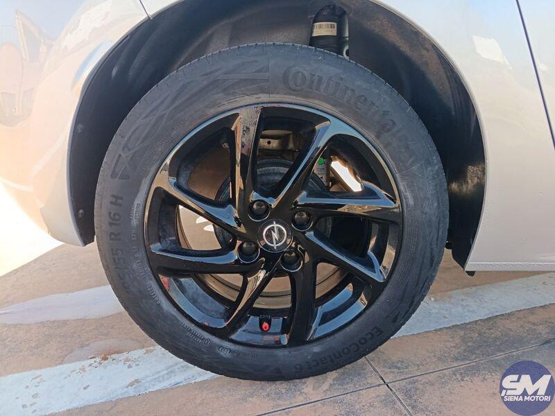 Opel Corsa 1.2 75cv Design & Tech MT5