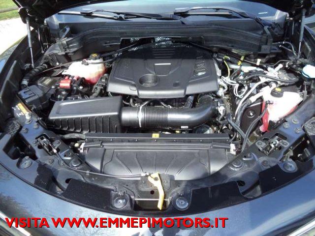 ALFA ROMEO Stelvio 2.0 Turbo 200 CV AT8 Q4 SUPER