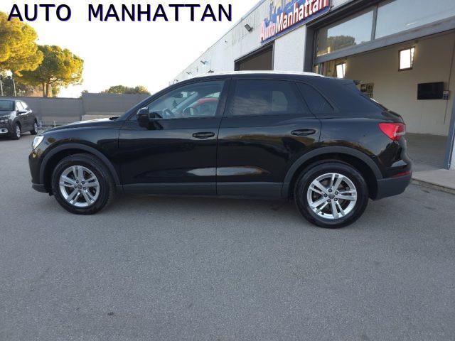 AUDI Q3 35 TDI S tronic Business