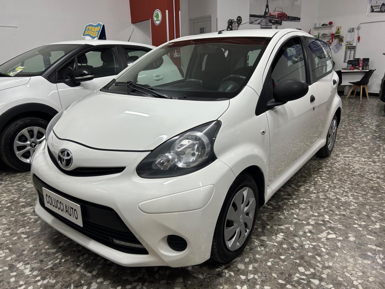 Toyota Aygo 1.0 Benz. 5 Porte Aria Condizionata