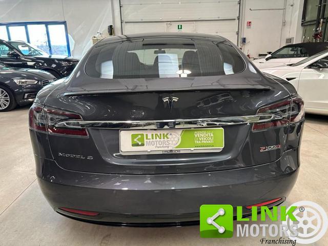 TESLA Model S P 100D