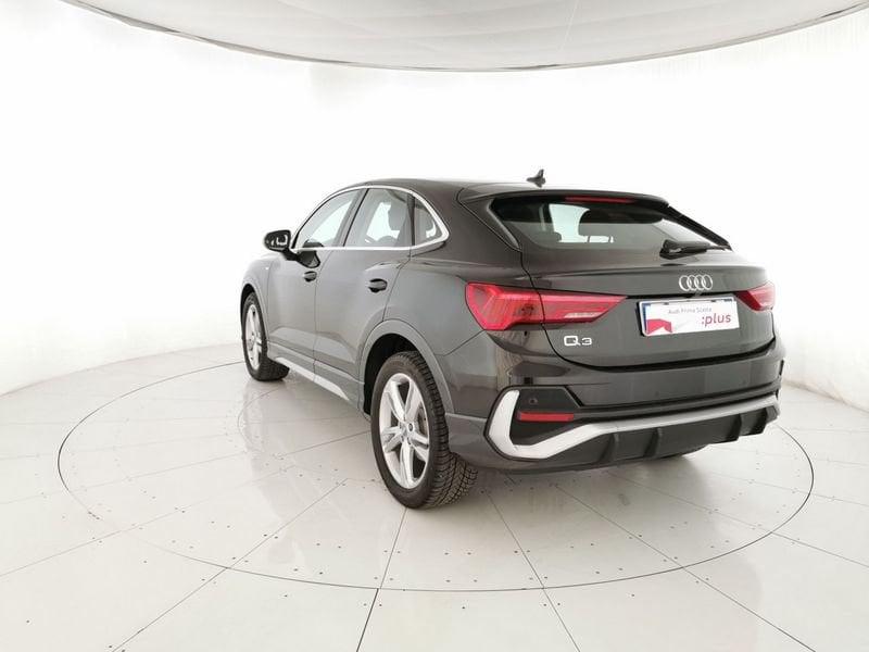 Audi Q3 Sportback 35 2.0 tdi S line edition s-tronic