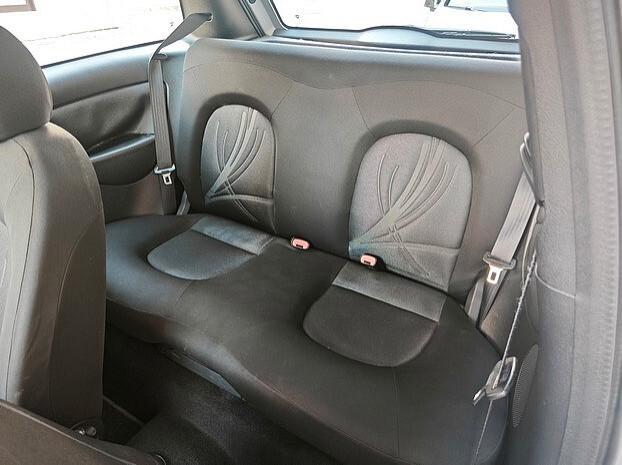 LANCIA Ypsilon 1.2 69 CV Unyca - 2012
