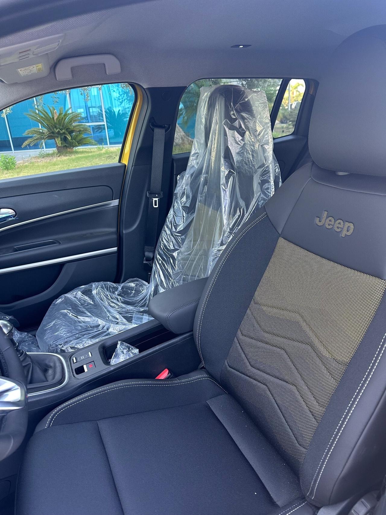Jeep Avenger 1.2 Summit offerta T-Stock prezzo imperdibile