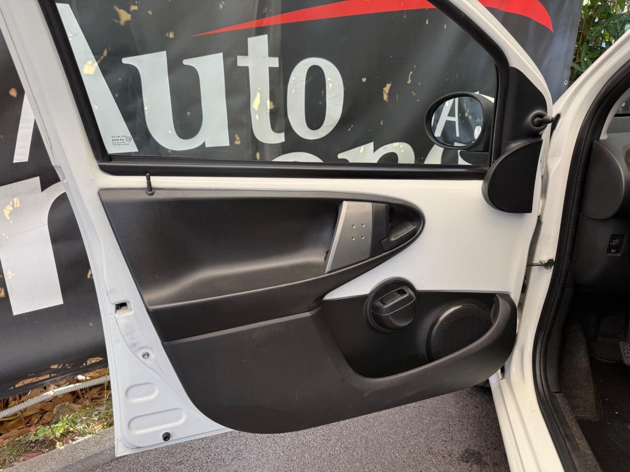 Peugeot 107 Benzina 5 Porte
