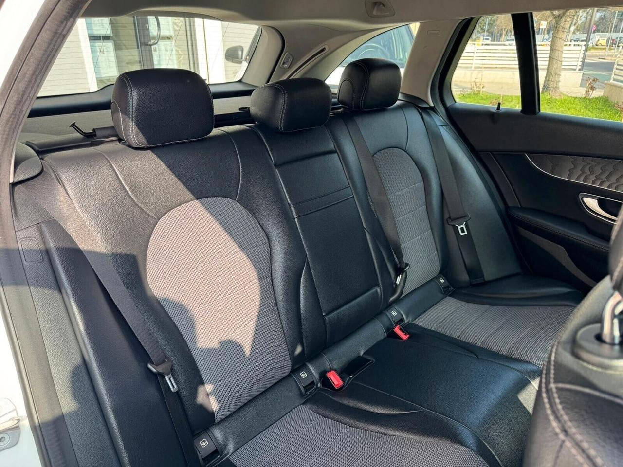 MERCEDES C 220 D S.W. AUTO SPORT