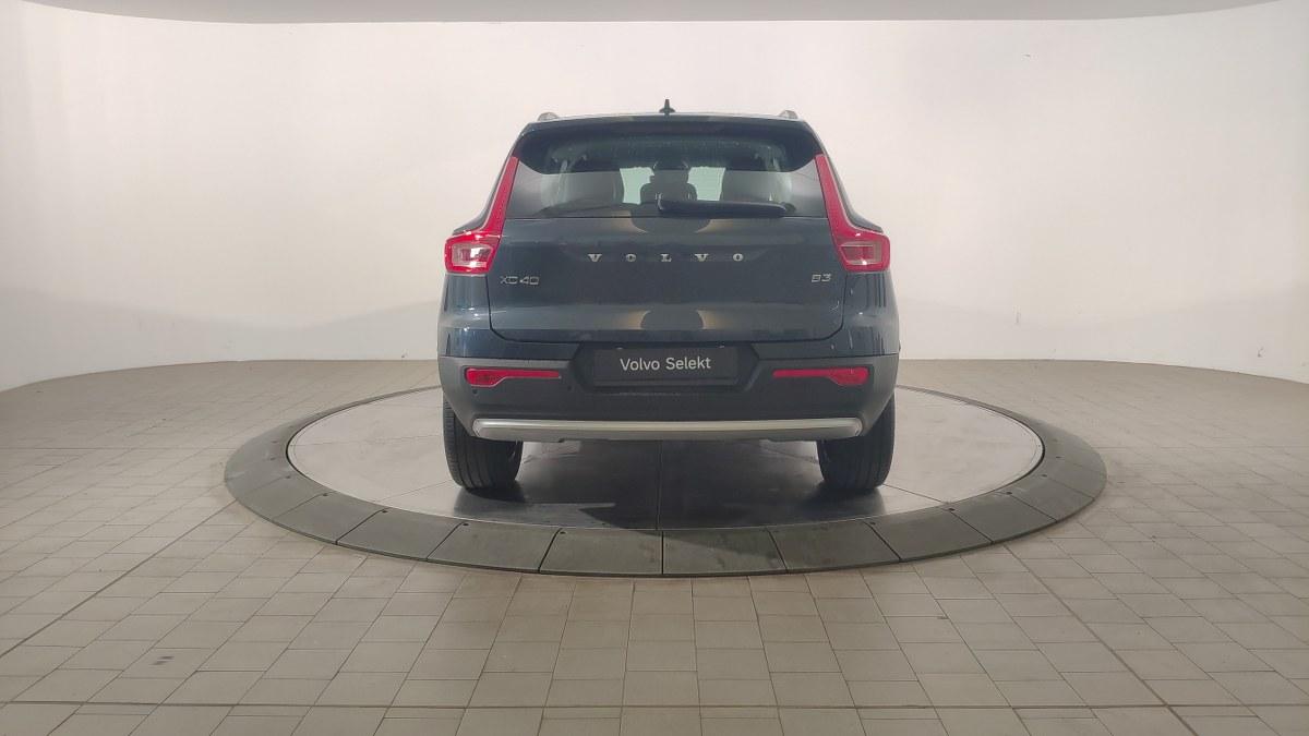 VOLVO Xc40 B3 Mild Hybrid Automatico Core