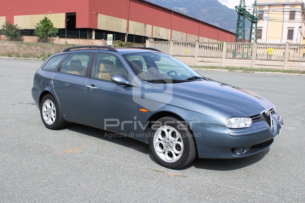 ALFA ROMEO 156 1.9 JTD cat Sportwagon Distinctive