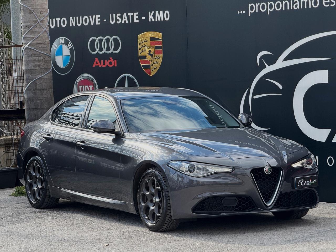 Alfa Romeo Giulia 2.2 T Business 136CV AT8 LED CAR PLAY