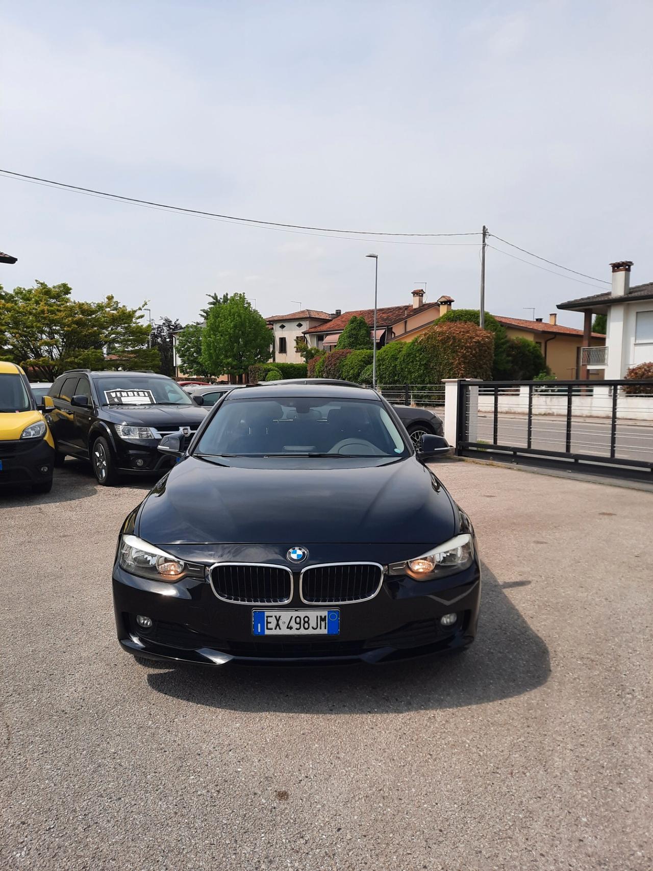 Bmw 318 318d Touring Automatico Navi