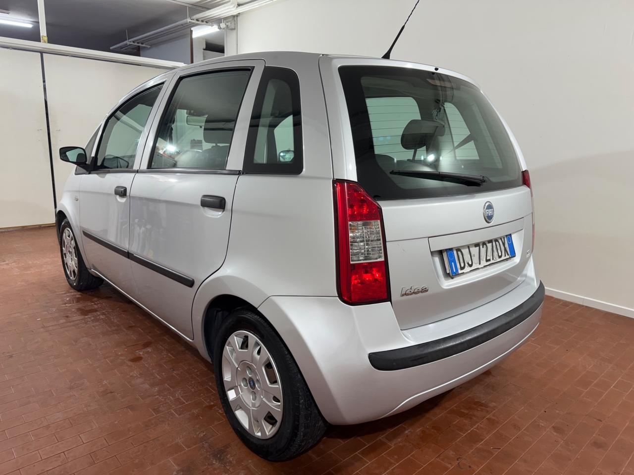 Fiat Idea 1.4 16V BlackMotion