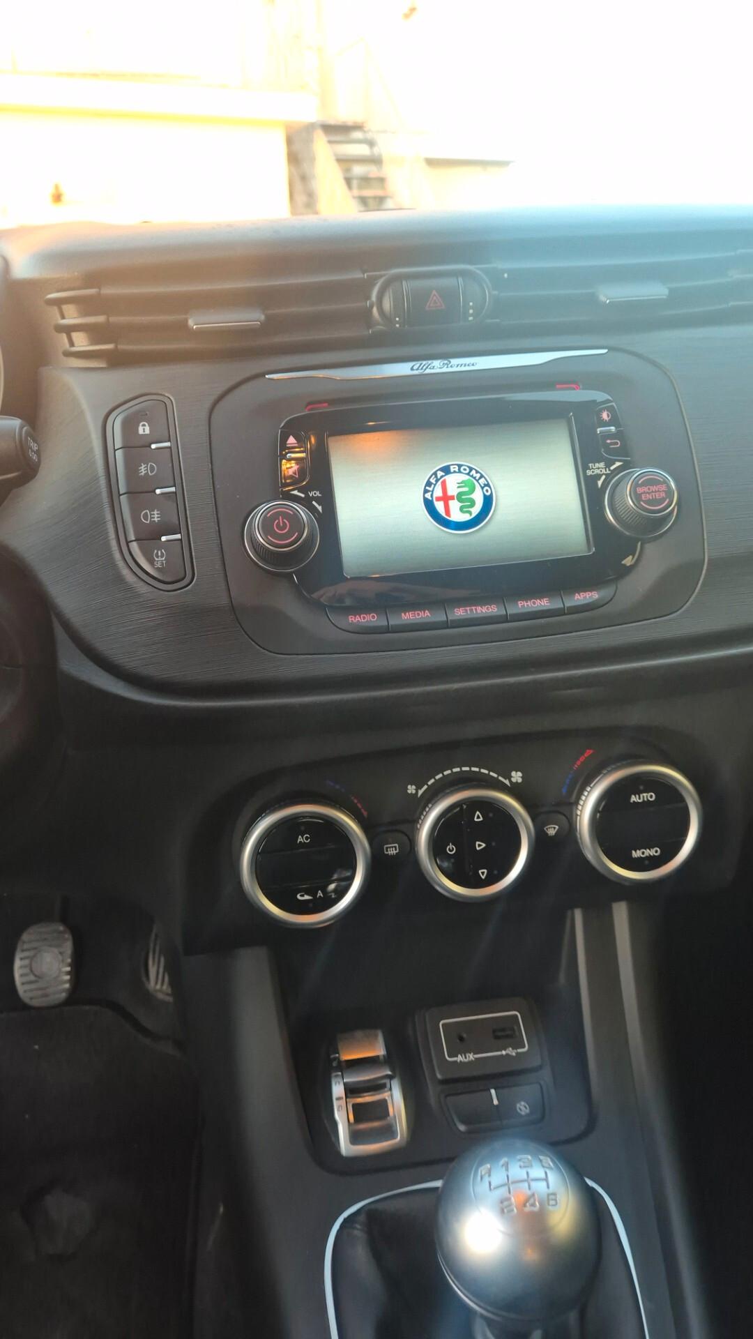 Alfa Romeo Giulietta 1.6 JTDm 120 CV Business