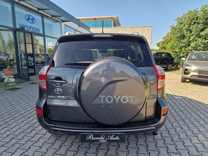 Toyota RAV4 RAV4 2.2 D-Cat 177 CV Luxury