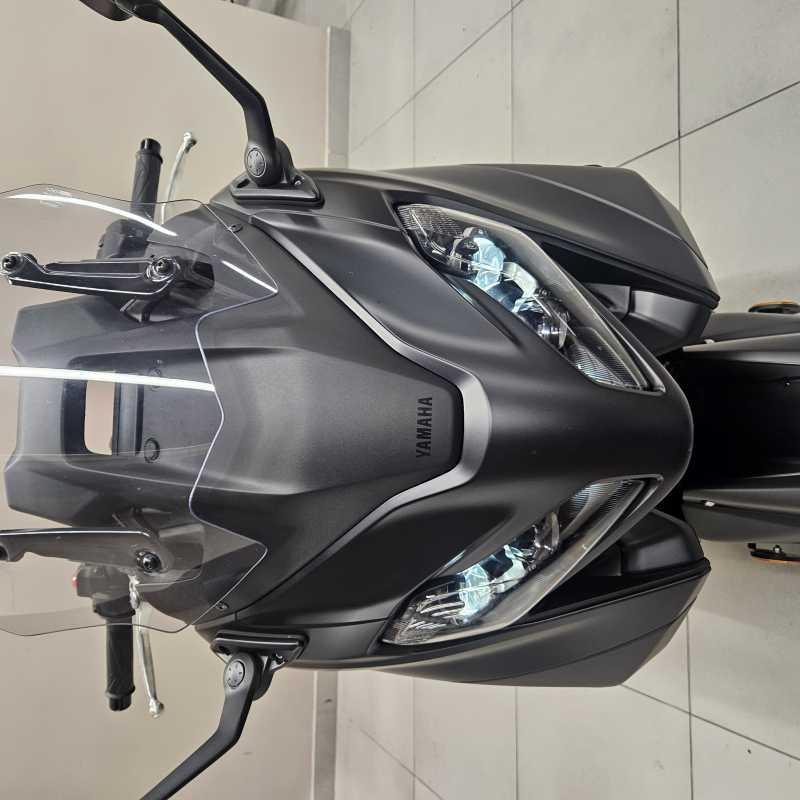 Yamaha T-Max 560 - 2024