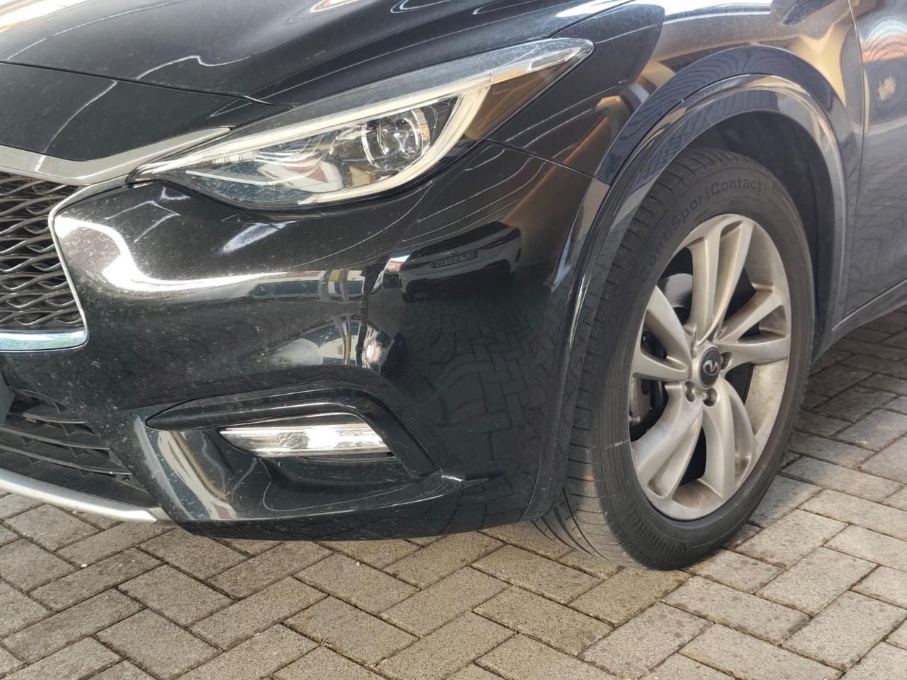 Infiniti Q30 1.5 diesel Business Executive