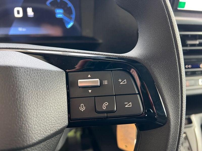 Peugeot Traveller BlueHDI 180 EAT8 STD Business