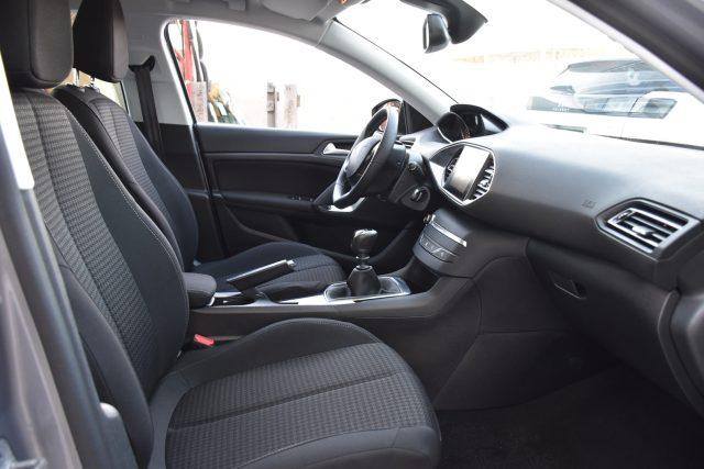 PEUGEOT 308 BlueHDi 100 S&S Business *NAVIGATORE*