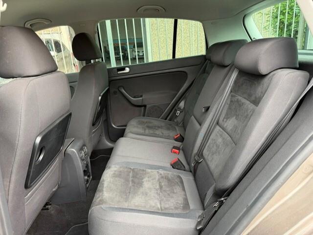 Volkswagen Golf Plus 1.6 TDI DPF Highline