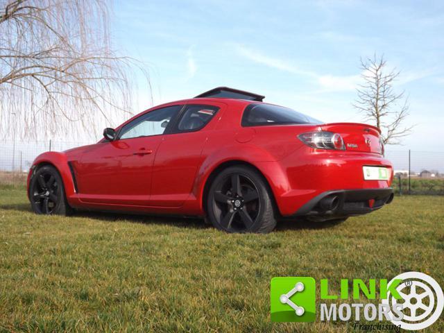 MAZDA RX-8 1.3 anno 2005 dispone di CRS ben tenuta
