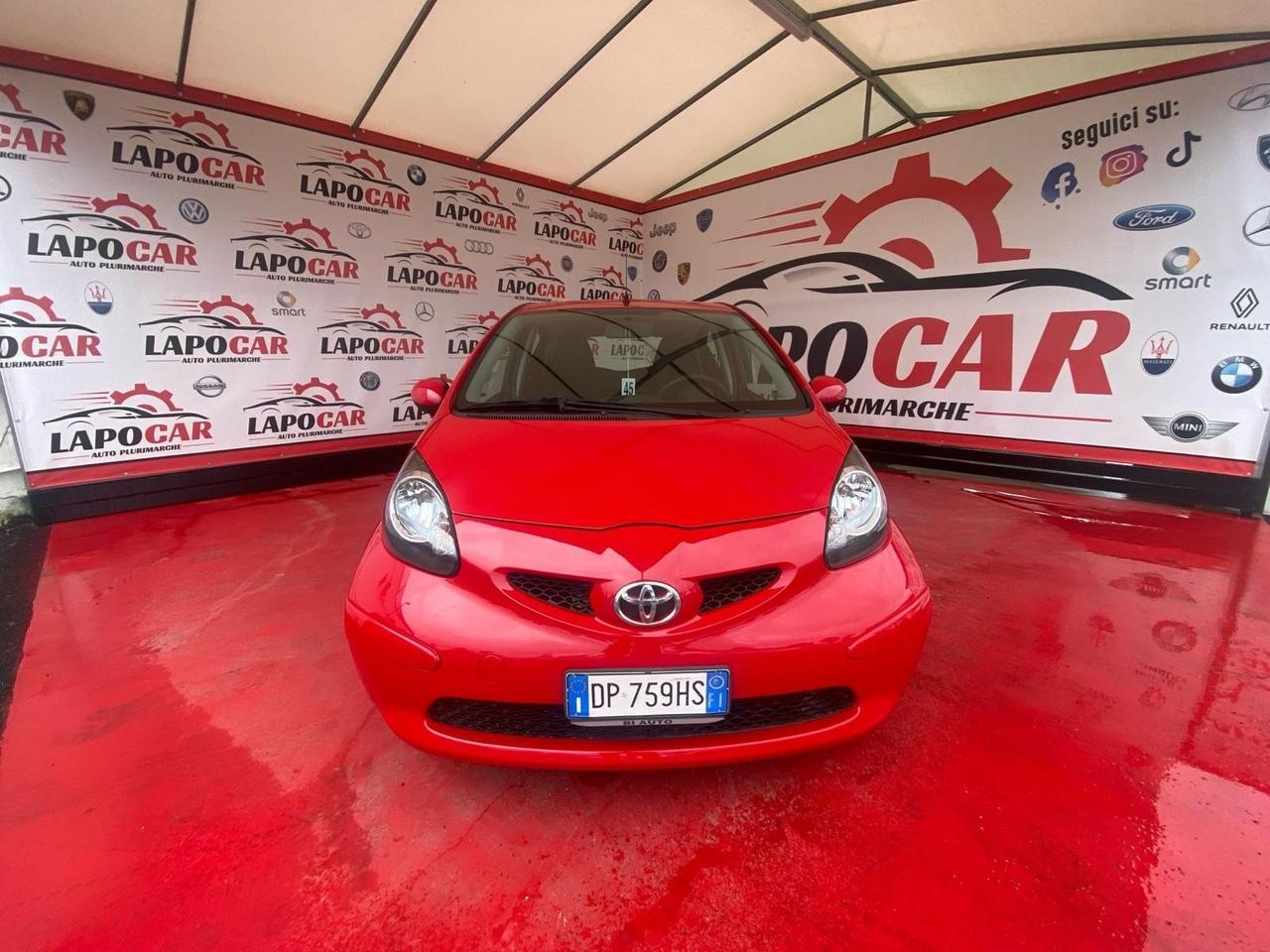Toyota Aygo 1.0 12V VVT-i 5 porte Sol