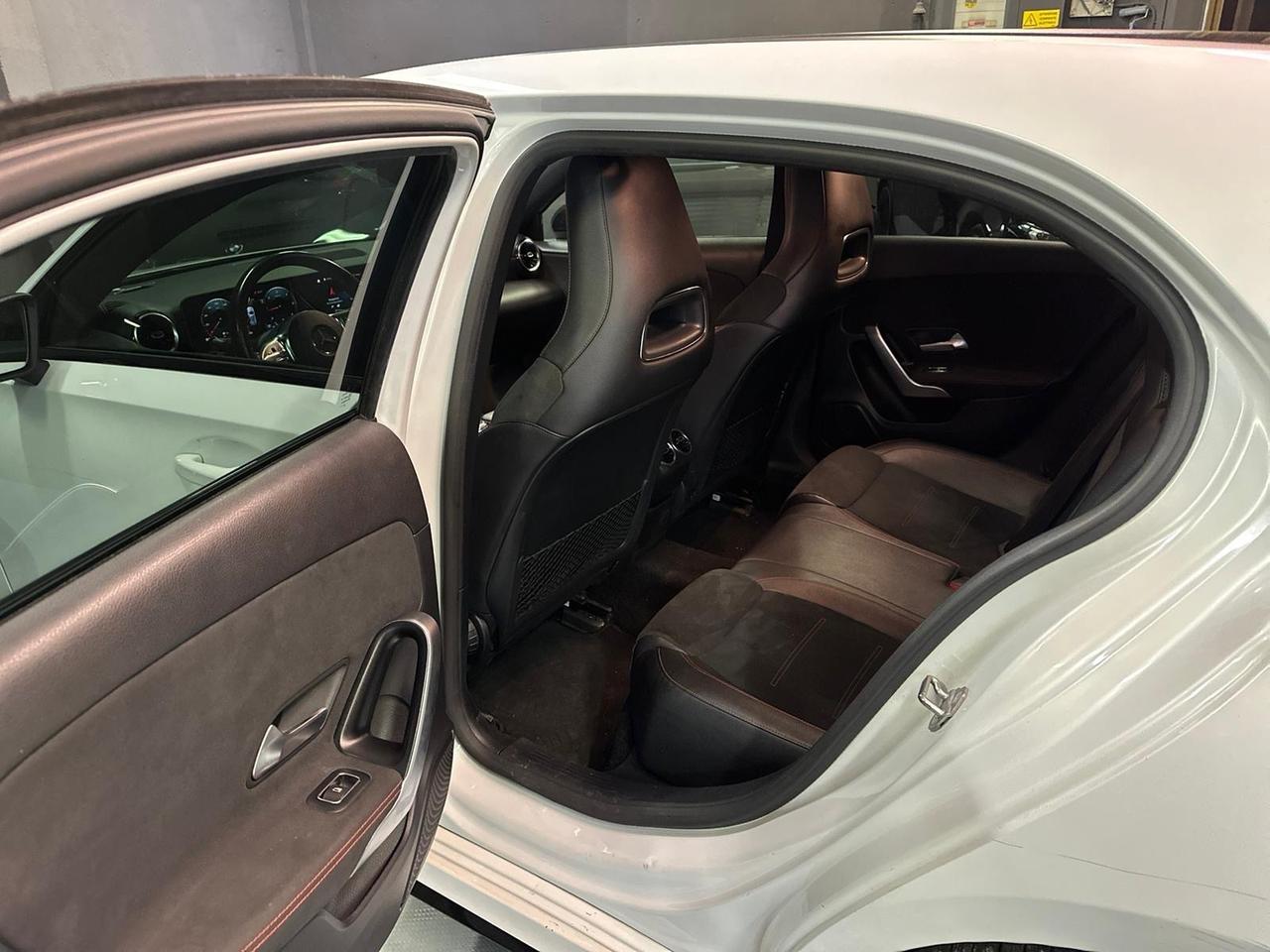 Mercedes-benz A 180 d Automatic Premium