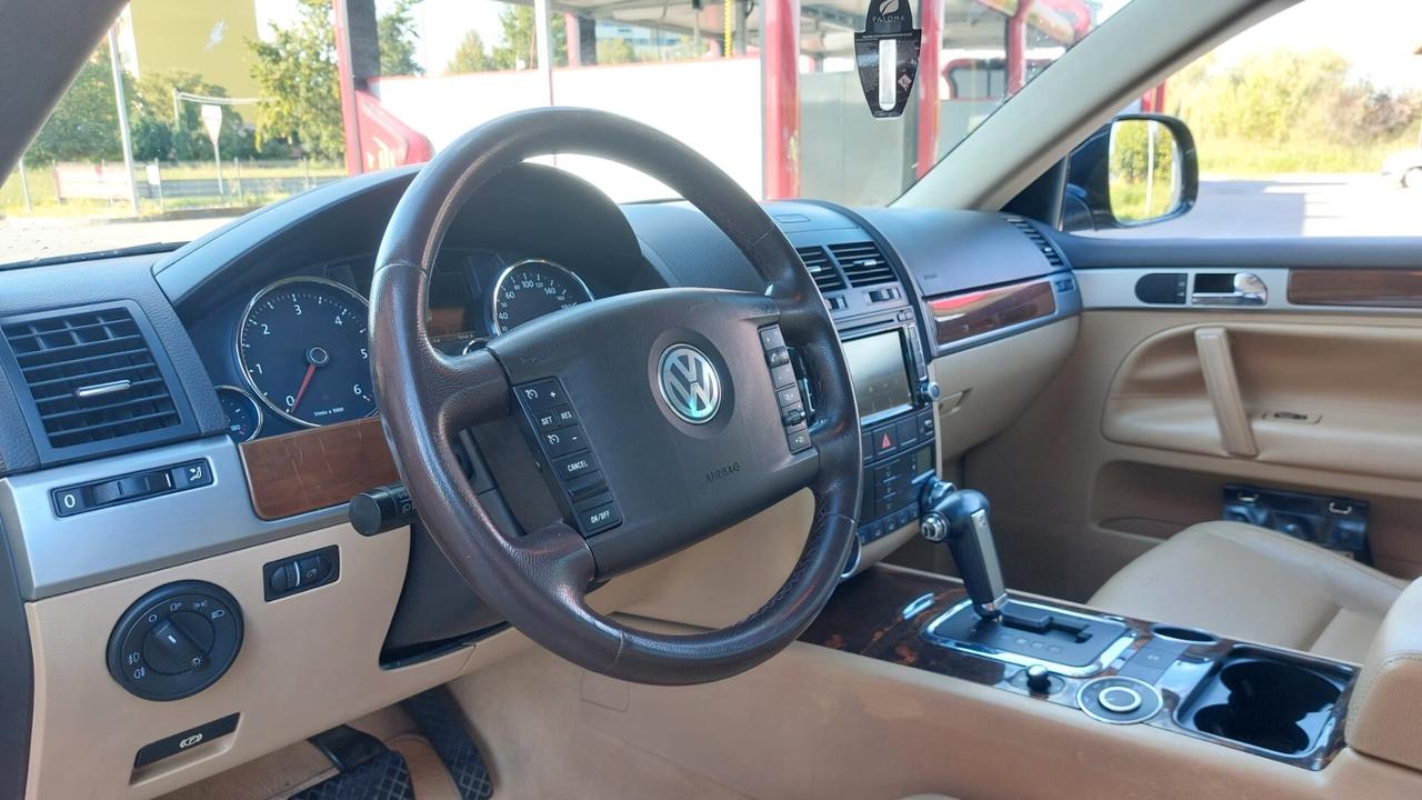 Volkswagen Touareg 3.0 V6 TDI gancio traino