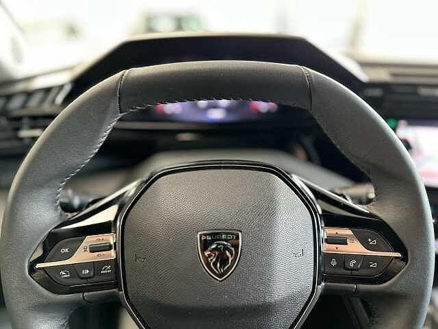 Peugeot 408 Hybrid 136 e-DCS6 Allure