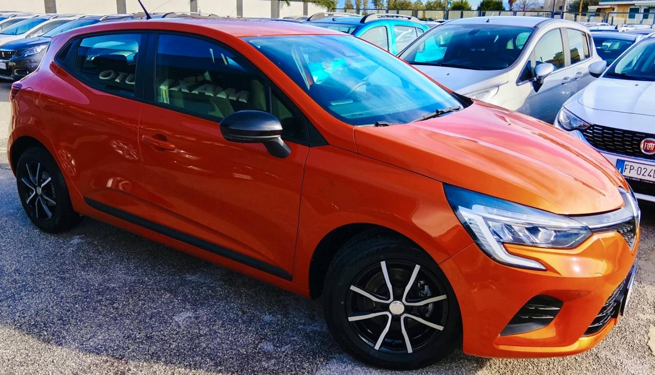 Renault Clio GPL Techno (SENZA BUSTA PAGA)
