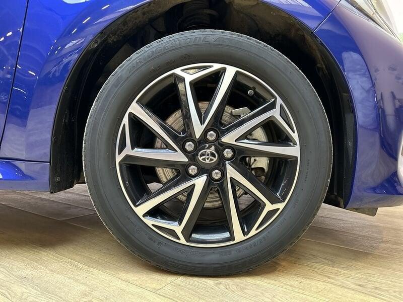 Toyota Yaris 1.5 hybrid Lounge