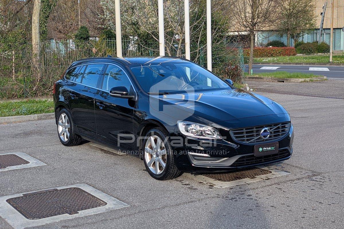 VOLVO V60 D2 Momentum
