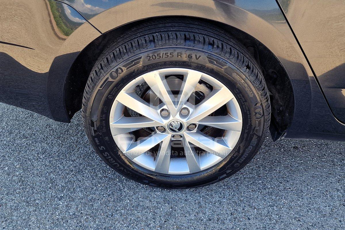SKODA Octavia 1.6 TDI CR 115 CV DSG Wagon Style
