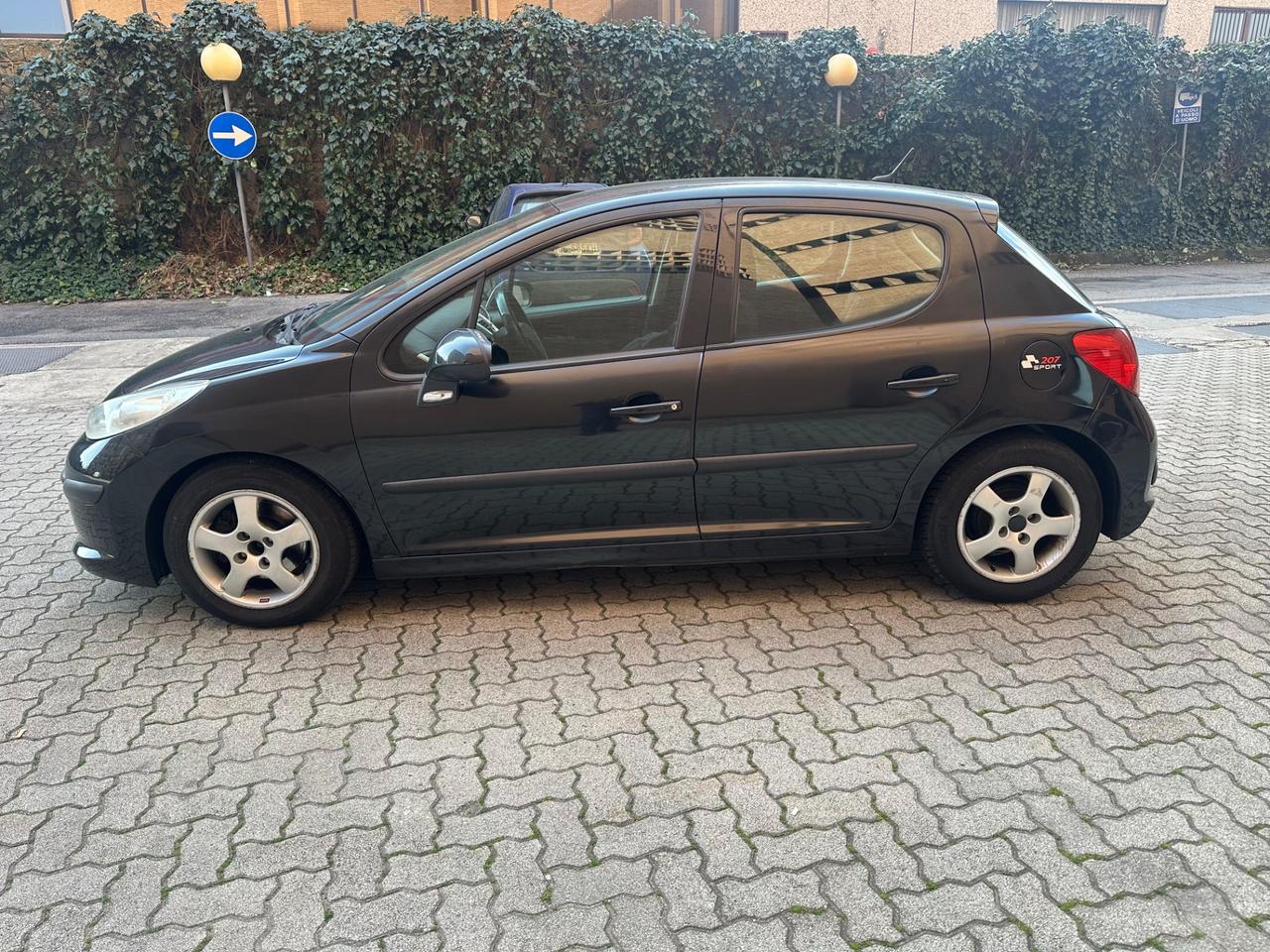 Peugeot 207 1.4 VTi 95CV 5p. X Line