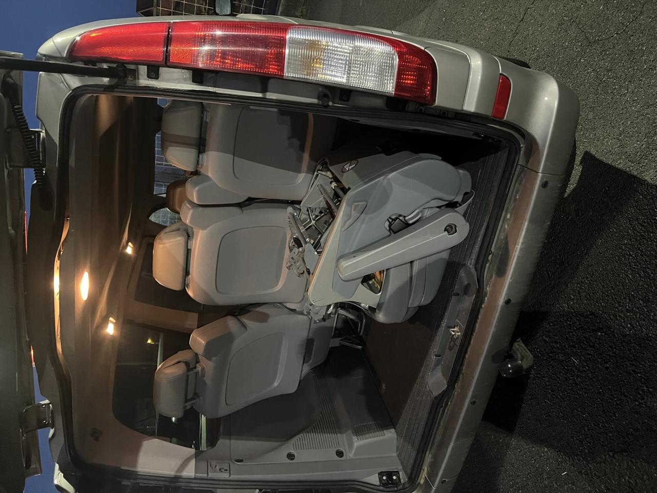 MERCEDEZ VIANO anno 2010